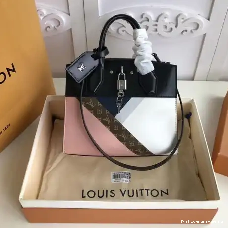 Fashionrep LV 19B570375 Bags 0624